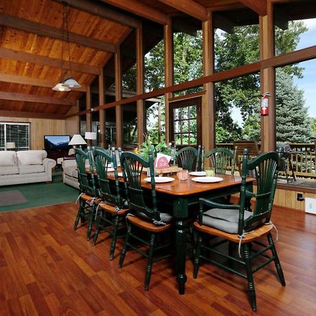 Three Pines 2139 Villa Gatlinburg Exterior photo